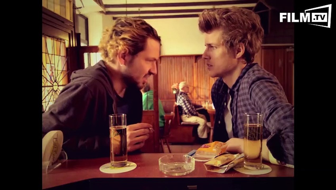Voll Paula Trailer (2015)