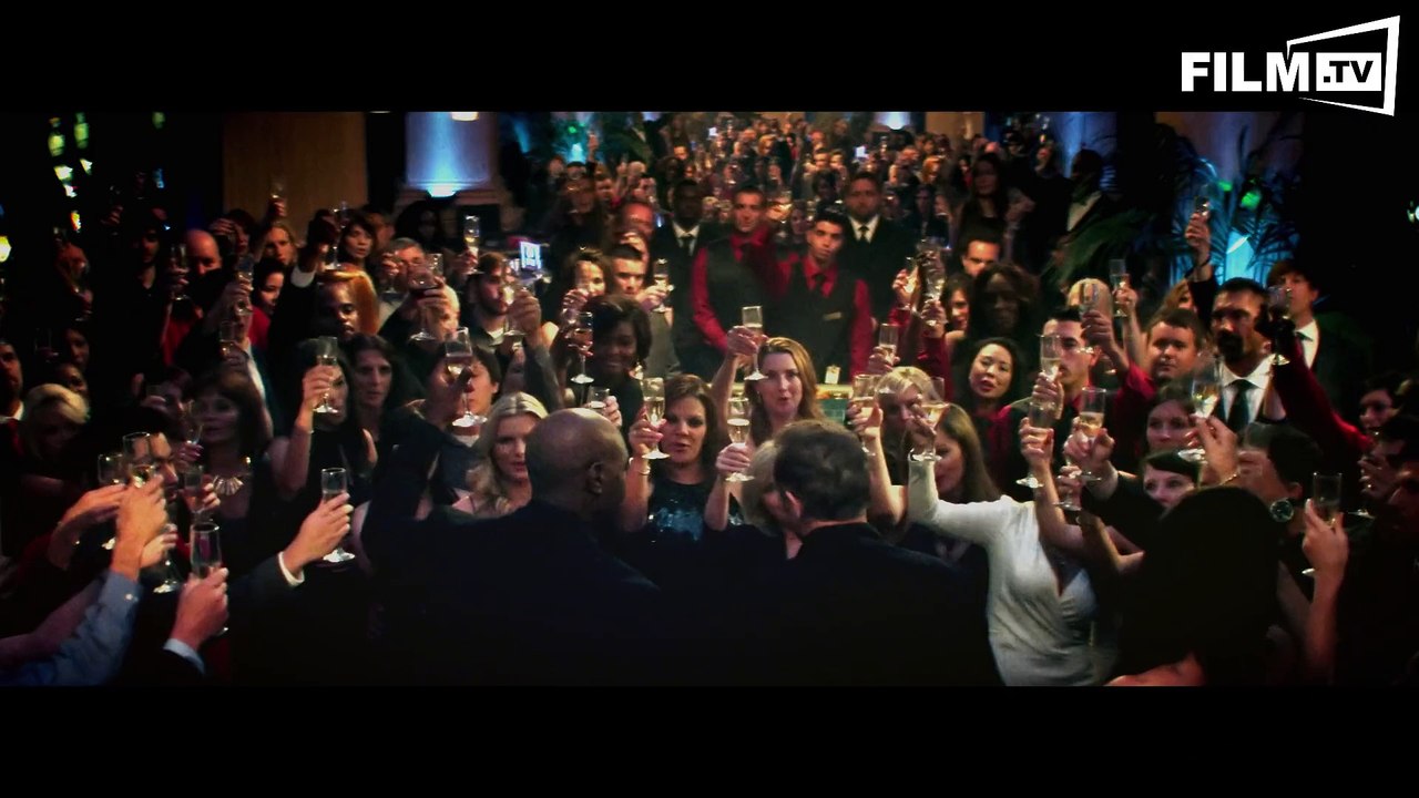 Die Entführung Von Bus 657 - Trailer - Filmkritik Deutsch German (2015) - Trailer