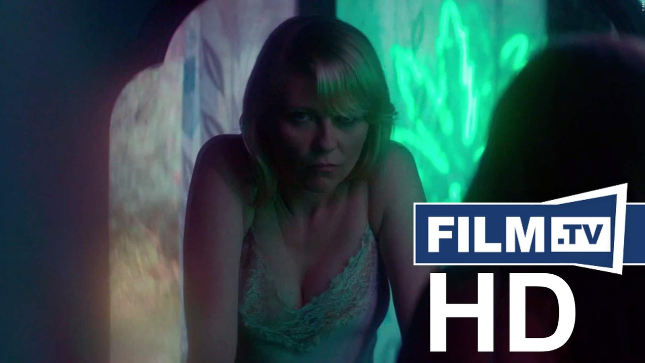 Woodshock Trailer: Psycho-Horror mit Kirsten Dunst (2017) - Trailer