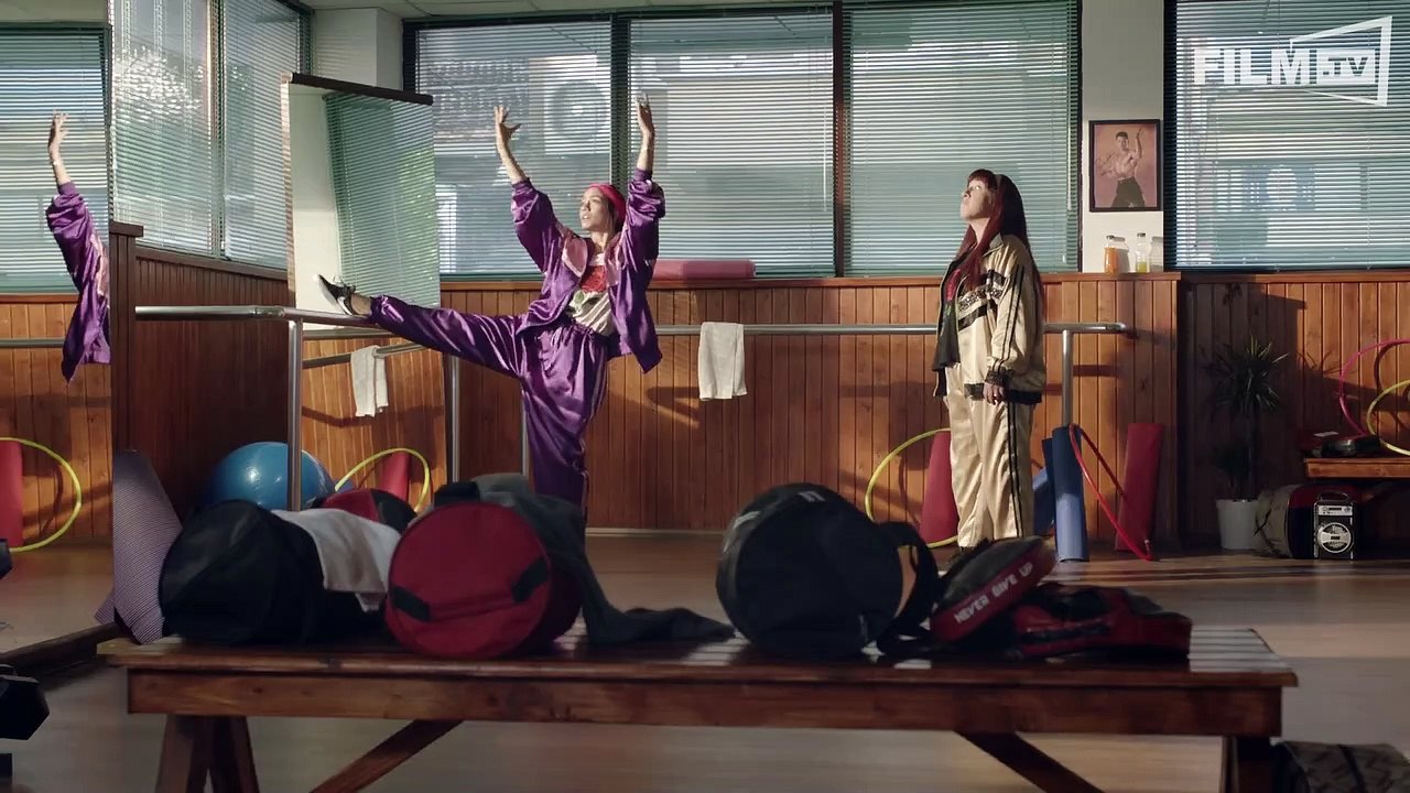 Sen Kiminle Dans Ediyorsun? Trailer Deutsch German (2017)