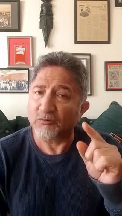 Rubén Carbajal pide replantear la posibilidad de quitar escenas de besos en las telenovelas