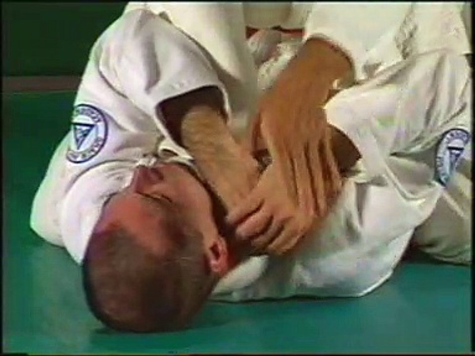 Gracie jiu-Jitsu Advanced Vol.1