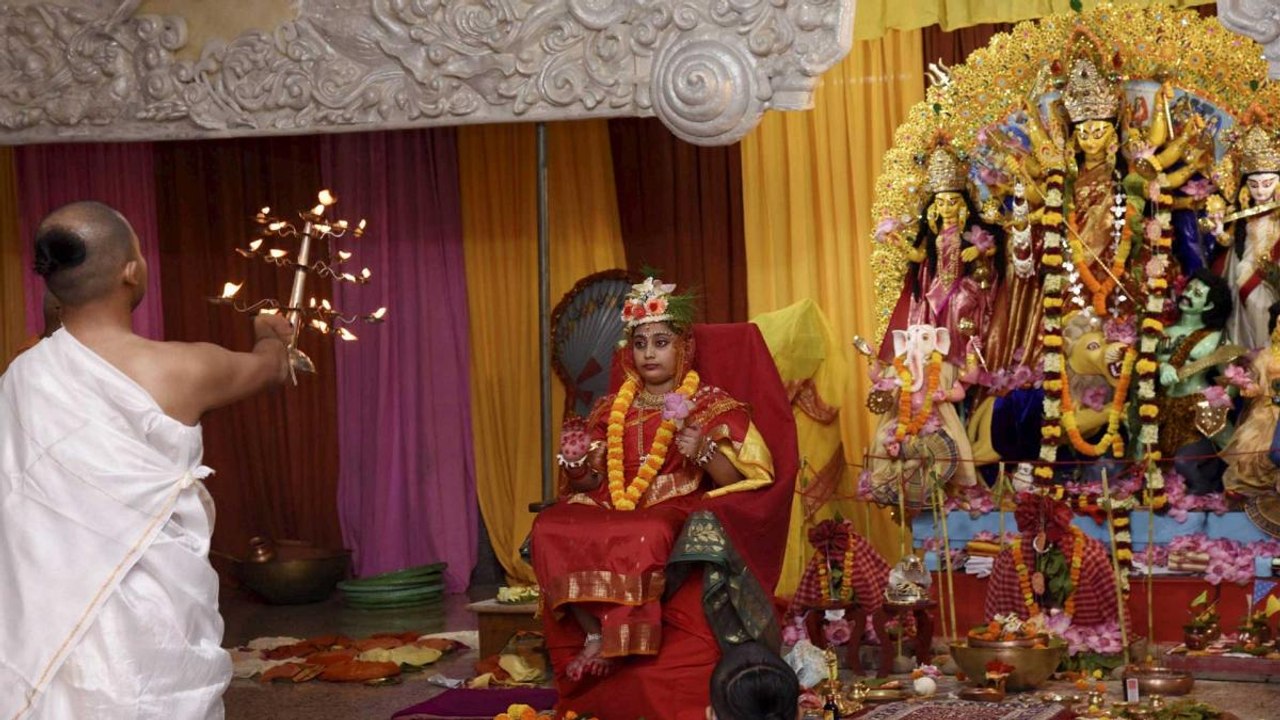 Whole country celebrating the last day of Navratri