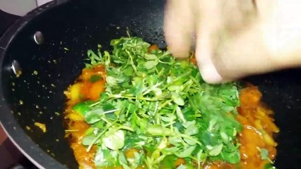 Download Video: Phol Gobi AlOO Methi Yummy Recipe/  aloo mattor/shimlamirch ki saji/sabzi recipe/Methi ki bhaji recipe/ Aloo gobhi /Aloo Shimla mirch/ Aloo gobhi / Sehar Khurram_