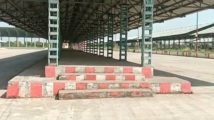 त्योहारों एवं शासकीय अवकाश के चलते हैं मोहन बड़ोदिया अनाज मंडी 4 दिन के लिए बंद