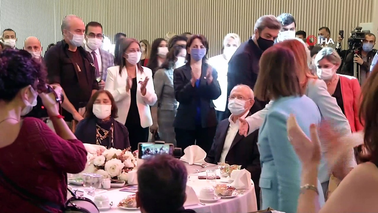 CHP Genel Başkanı Kılıçdaroğlu: “Belediye başkanının nasıl bir özel kalemi varsa, muhtarın da bir özel kalemi olsun”