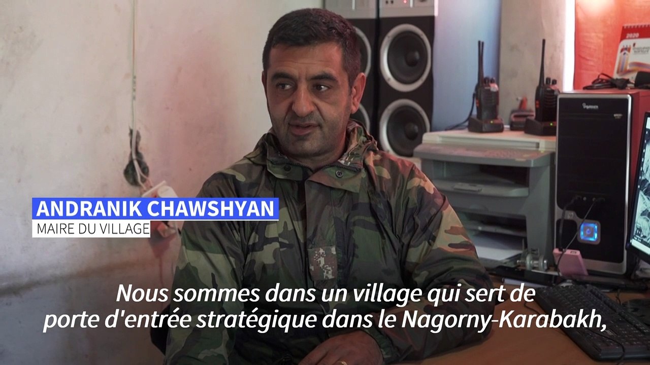 Karabakh: des villageois séparatistes armés en rempart d'un col stratégique