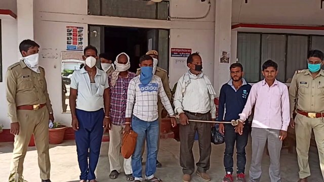 पुलिस ने विभिन्न मामलों में आधा दर्जन लोगों को पर की कार्यवाही: मच पर हड़कम्प