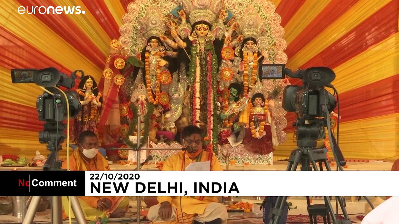 Hindu-Festivals: Mix aus Tuchfühlung und virtuellen Gebeten