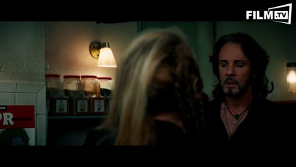 Ricki - Wie Familie So Ist - Trailer - Filmkritik (2015) - Clip 1