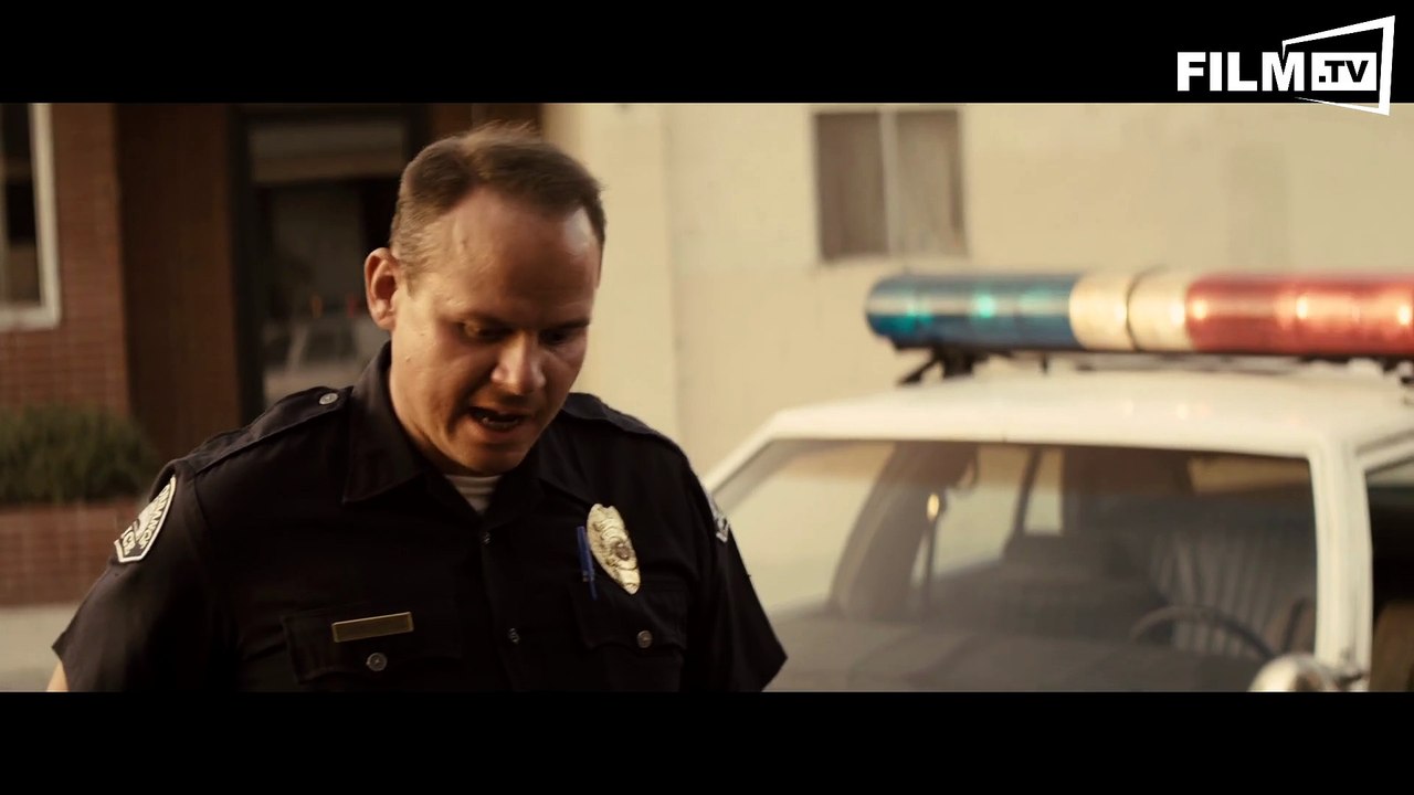 Straight Outta Compton - Trailer - Filmkritik (2015) - Clip 2