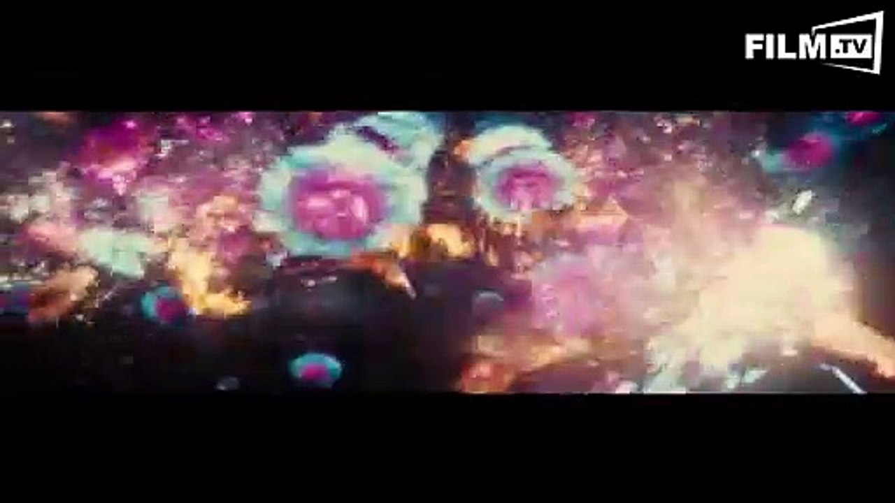 Pixels - Trailer - Filmkritik (2015) - Making Of