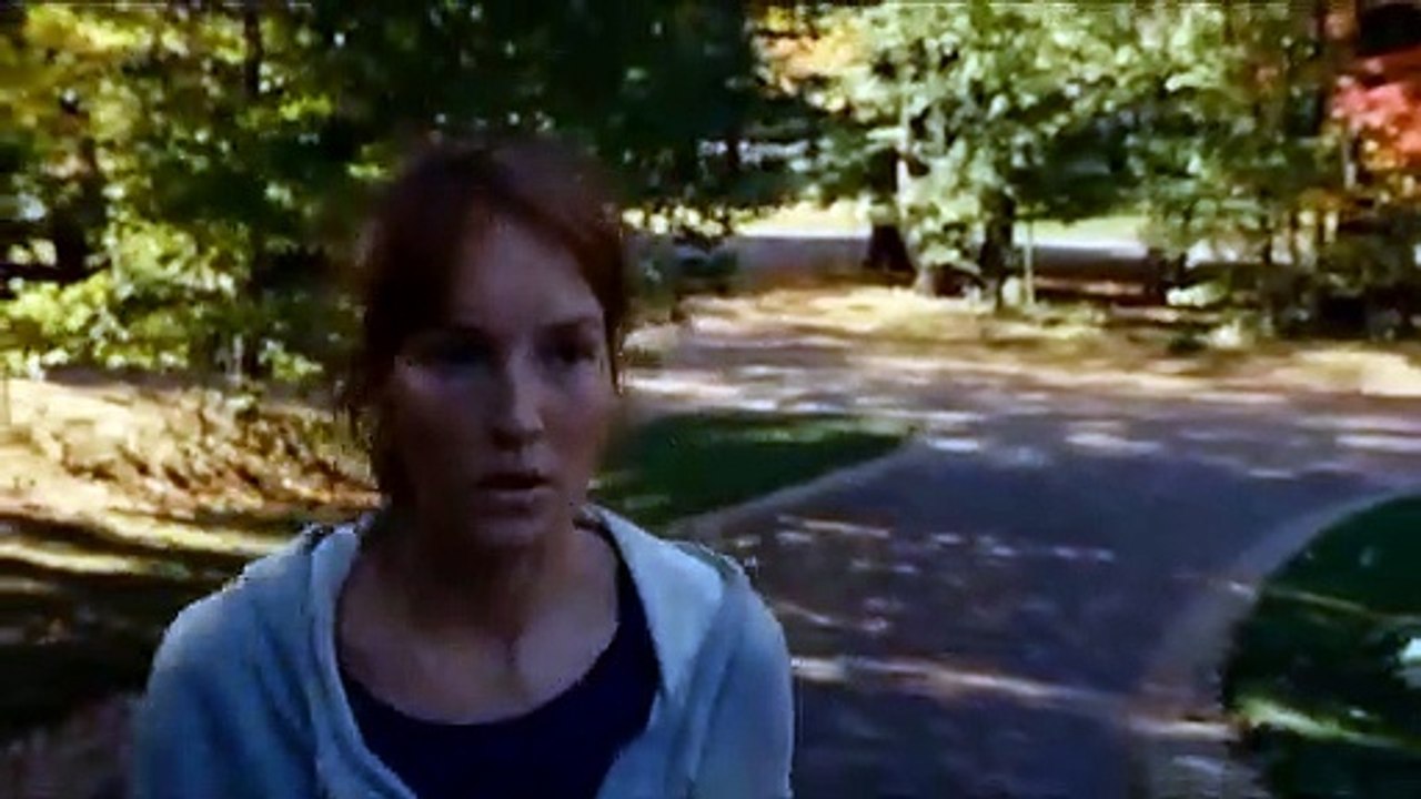 Ausschnitt aus Eine Neue Freundin: Claire überrascht David