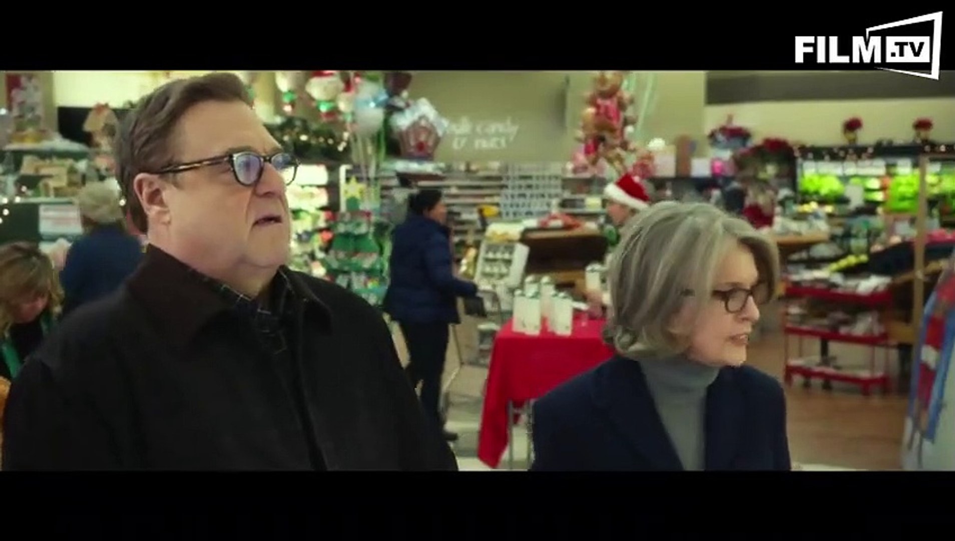 Alle Jahre Wieder Weihnachten Mit Den Coopers Trailer Filmkritik Englisch English 2015 Us Trailer Video Dailymotion