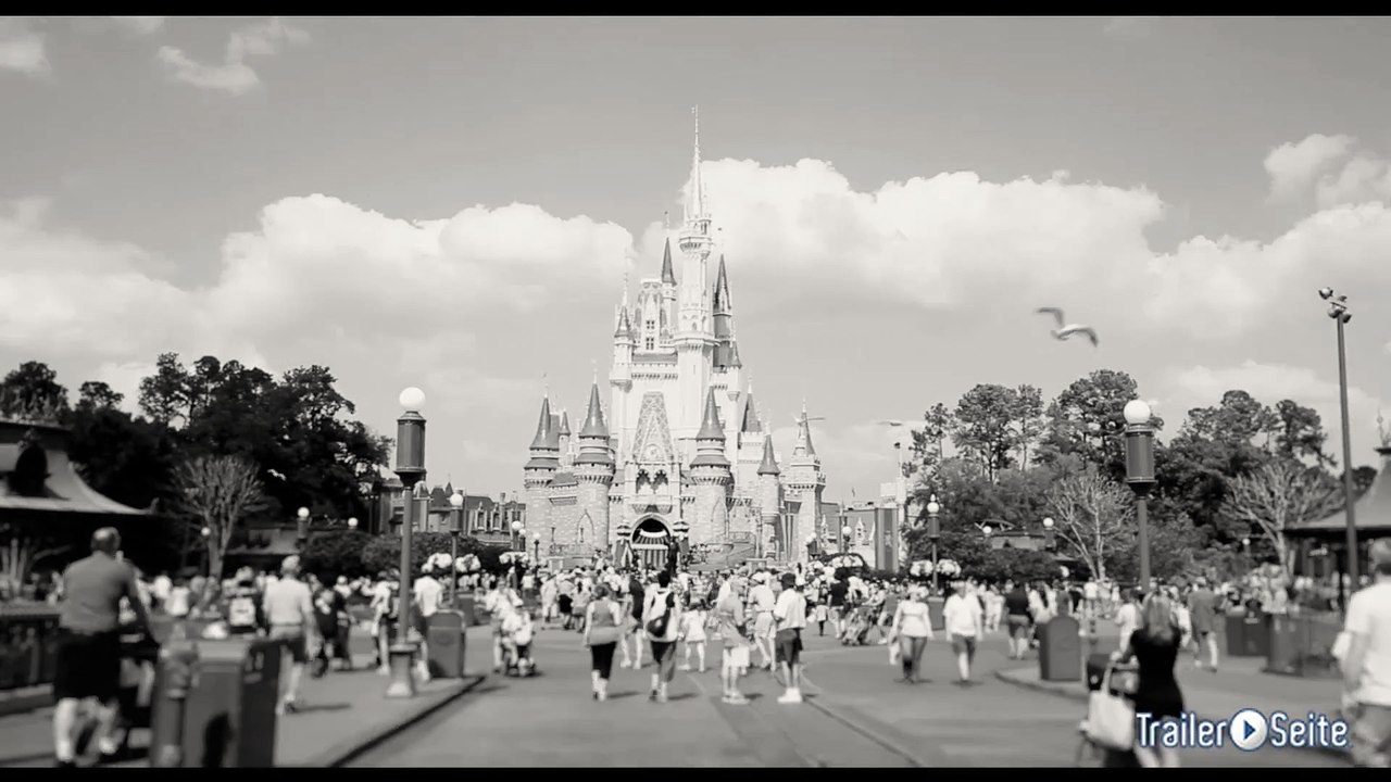 Escape From Tomorrow Trailer (2015)