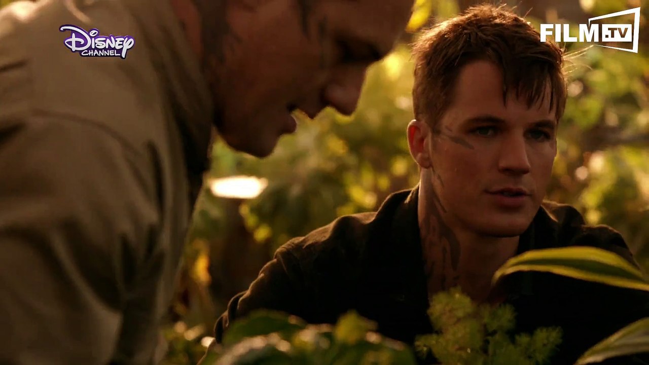 Star Crossed Trailer (2015)