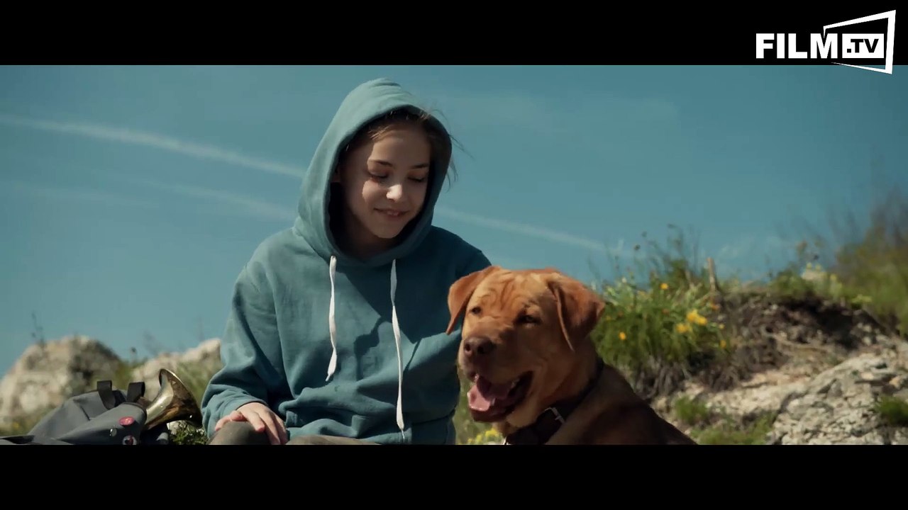 Underdog - Trailer - Filmkritik Deutsch German (2015) - Trailer