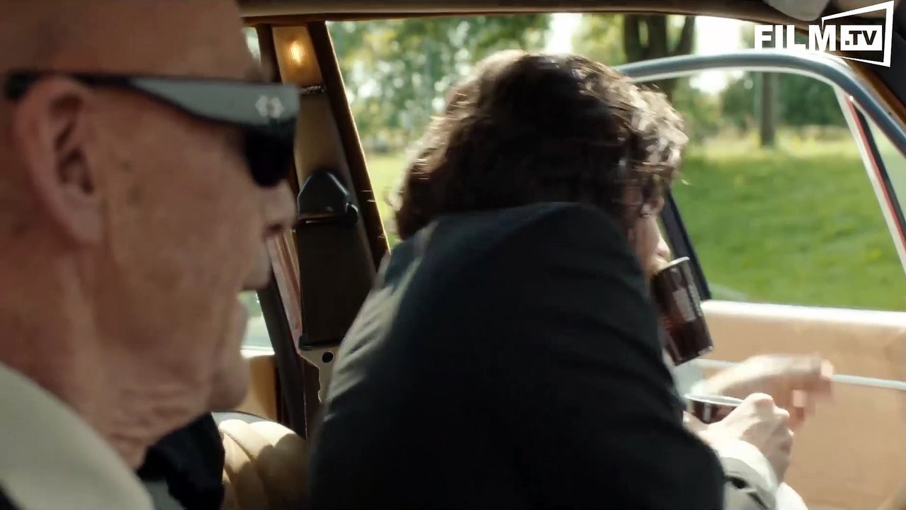Ich Und Kaminski - Trailer - Filmkritik (2015) - Clip 4