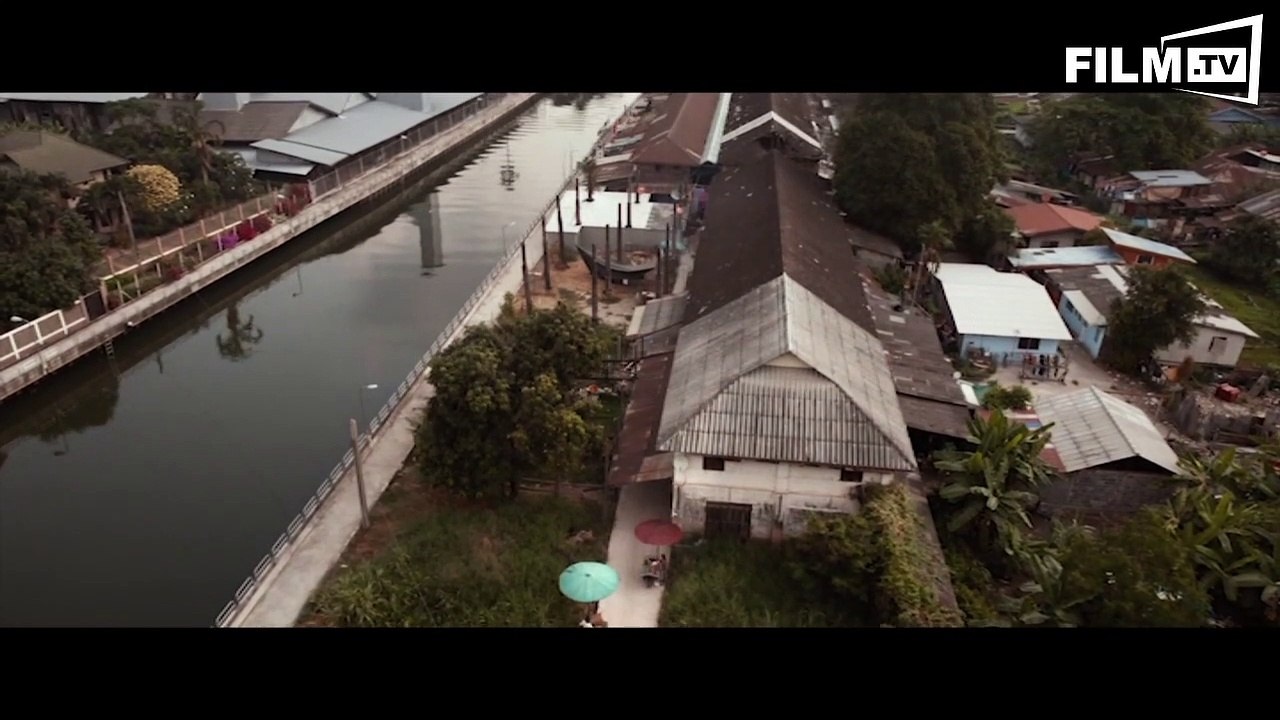 Skin Trade - Trailer - Filmkritik (2015) - Clip 1