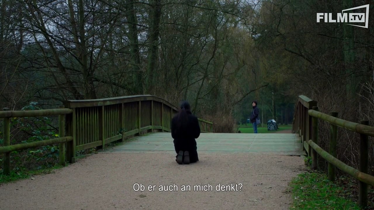 On The Beach At Night Alone Trailer (2017)