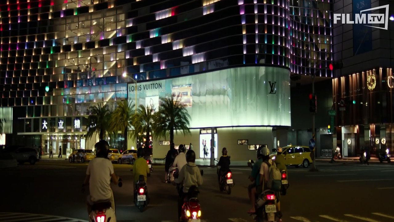 Mr. Long Trailer (2016)