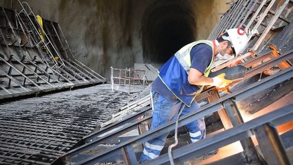 Dev projede elektrik üretecek jeneratörler monte edilmeye başlandı