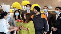 Neha Kakkar Rohanpreet Singh की Wedding के बाद FIRST LOOK Viral | Boldsky