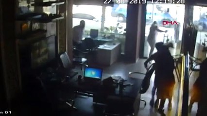 Hamile eşinin gözü önünde böyle öldürüldü!