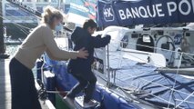 VoileBanquePop  2020 : ESTEBAN, JEUNE FAN, VISITE LE BATEAU DE CLARISSE CREMER