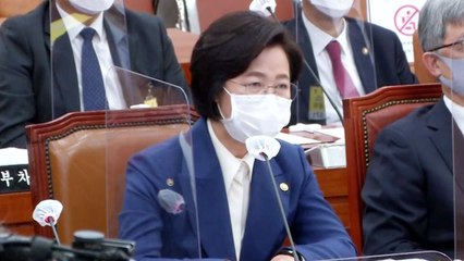 추미애, 윤석열과 檢인사 협의 없었냐고 묻자 "공개 곤란...공직자의 예의" / YTN