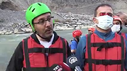 Bakan Kasapoğlu rafting yaptı