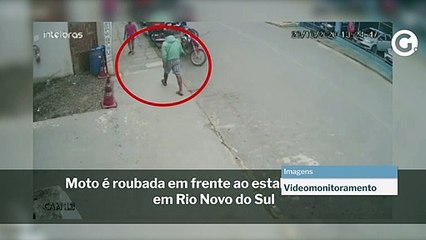 Moto é roubada em frente ao estabelecimento