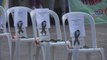 Con sillas vacías recuerdan a personal sanitario muerto por la pandemia en Colombia