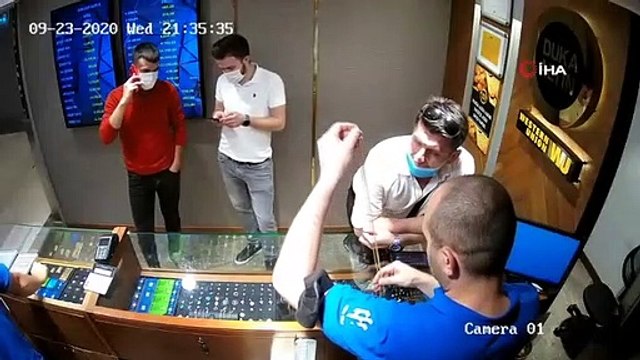 Sahte altınla kuyumcuları dolandıran ‘Altın Faresi' kamerada