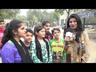 Woh Kaunsi Aise Cheez Hai Jo Kaan Sey Nikalti Hai Magar Khaye Ja Sakti Hai?