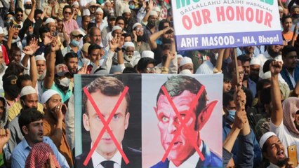 Muslim community protest against French President in India