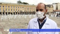 Trabajadores de la salud protestan contra el manejo de la pandemia en Colombia