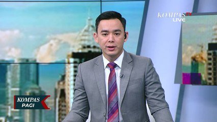 Viral! Seorang Pria Berdiri Menempel di Bagian Belakang Truk di Jalan Tol!