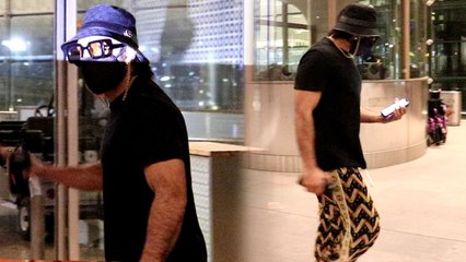 Gully boy Ranveer Singh spotted at Mumbai airport | FilmiBeat