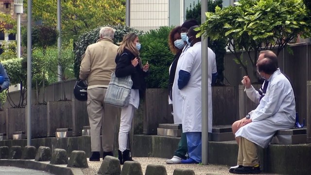 COVID-19: Францию ждут новые ограничения