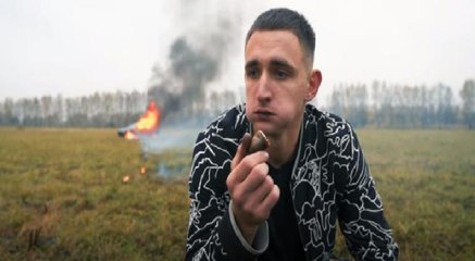 Quema su Mercedes GT63S de 200.000 euros porque está cabreado con el servicio técnico