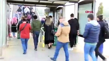 İstanbul'da toplu taşımada korkutan görüntüler