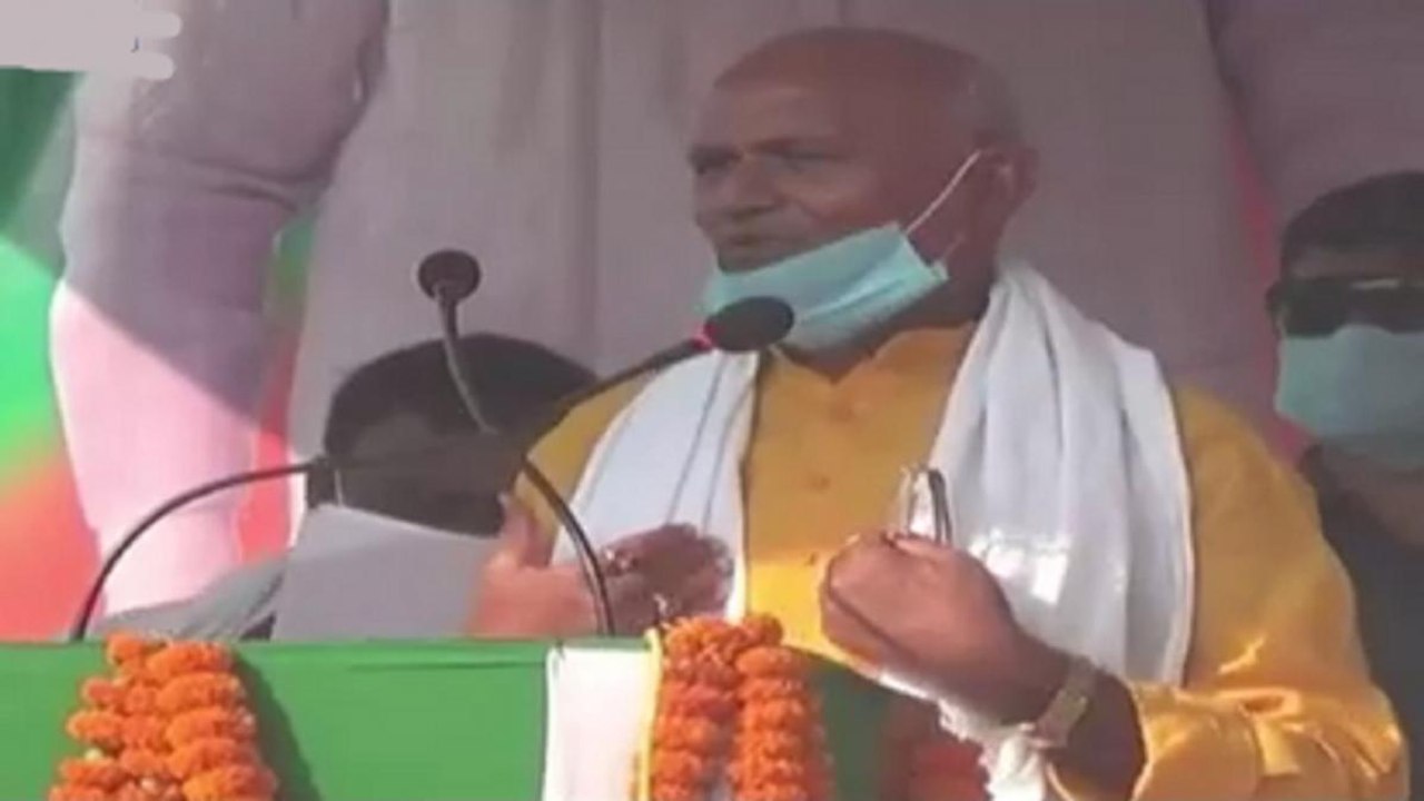 Ex-BJP MLA slams BJP leaders in Nitish's rally