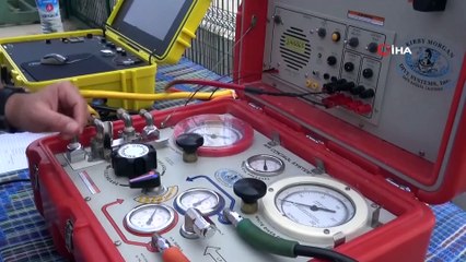 - Suyun metrelerce altında ders görüyorlar