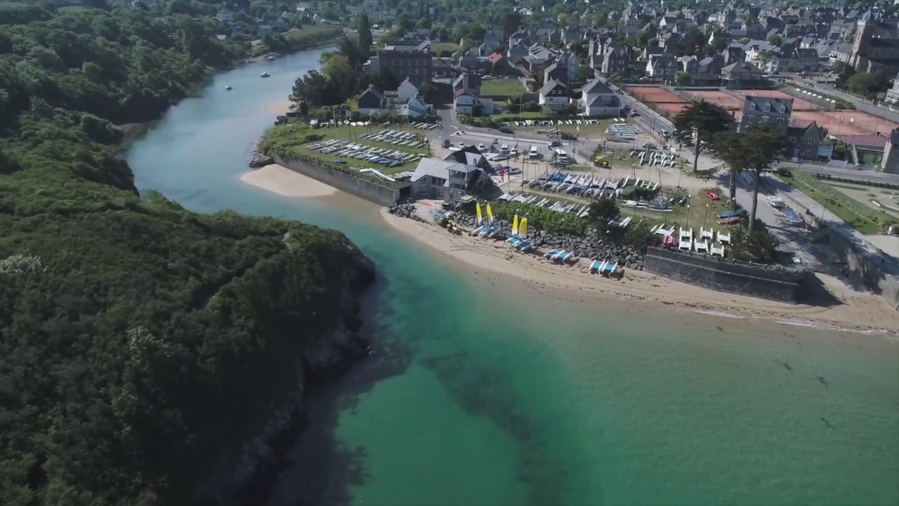 Yacht Club de St Lunaire 2020 :  Le Yacht Club de Saint-Lunaire  Ses deux sites et son parking à bateaux