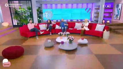 Μαλέσκου: Το σέξι πλάνο, η έντονη παρατήρηση και η αποκάλυψη της ηλικίας της