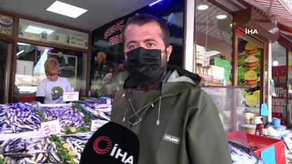 Yerlisi Çıktı, Kilosu 40 TL'den 15 TL'ye Düştü