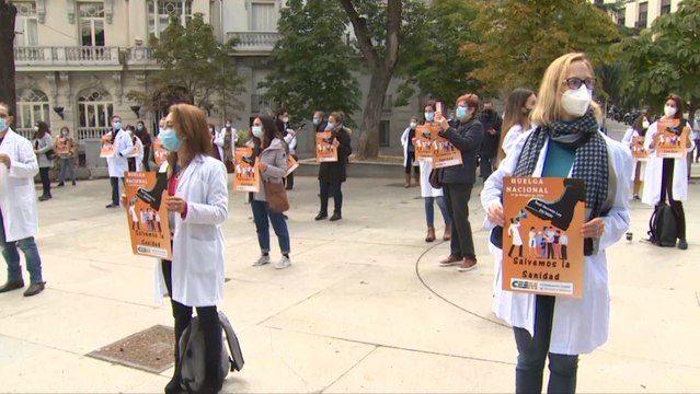 Los médicos se ponen en huelga, algo que no ocurría desde hace 25 años