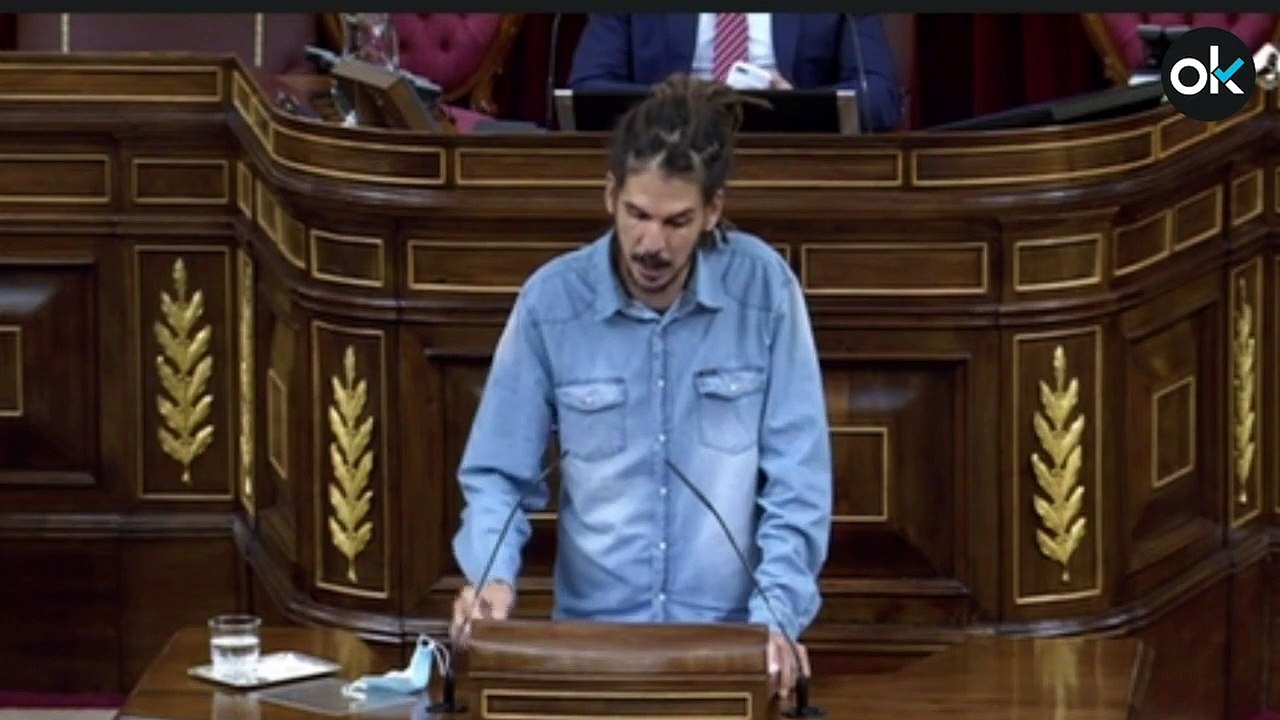 El nº 3 de Podemos imputado por agredir un policía usa aún el escaño para defender a los 'piquetes' violentos