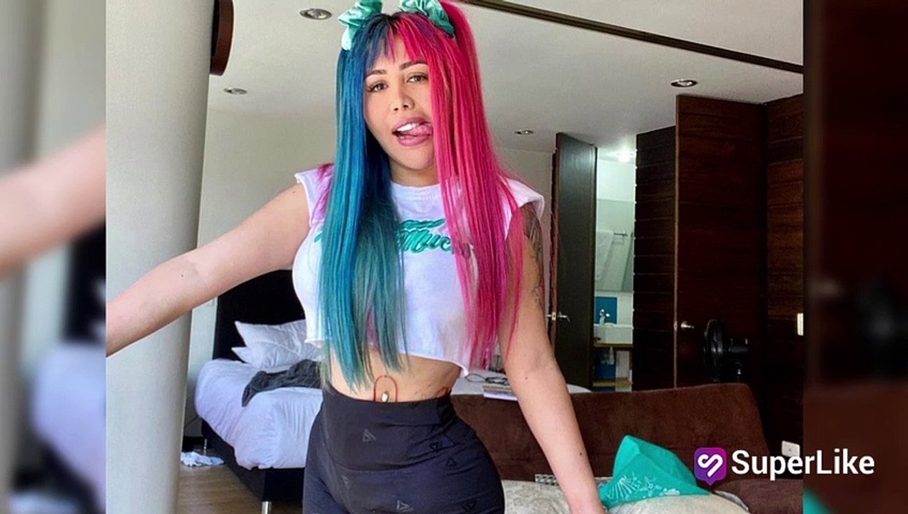 Yina Calderón enseñó sus dientes naturales y le llovieron halagos